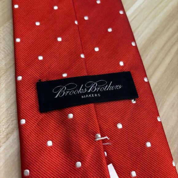 Brooks Brothers Orange Polkadot Silk Necktie Tie Men's NEW Work Wedding Date Dad - Picture 2 of 4